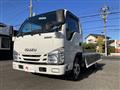 2020 Isuzu Elf Truck