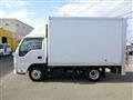 2013 Isuzu Elf Truck