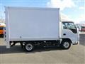 2013 Isuzu Elf Truck