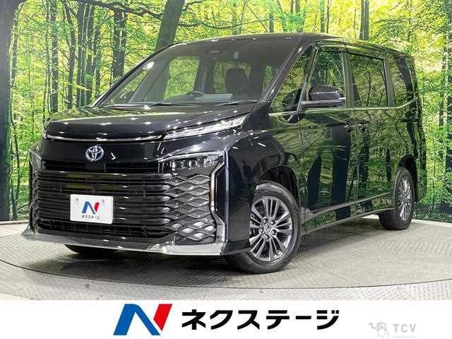 2022 Toyota Voxy