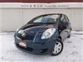 2005 Toyota Vitz