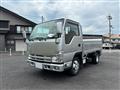 2010 Isuzu Elf Truck
