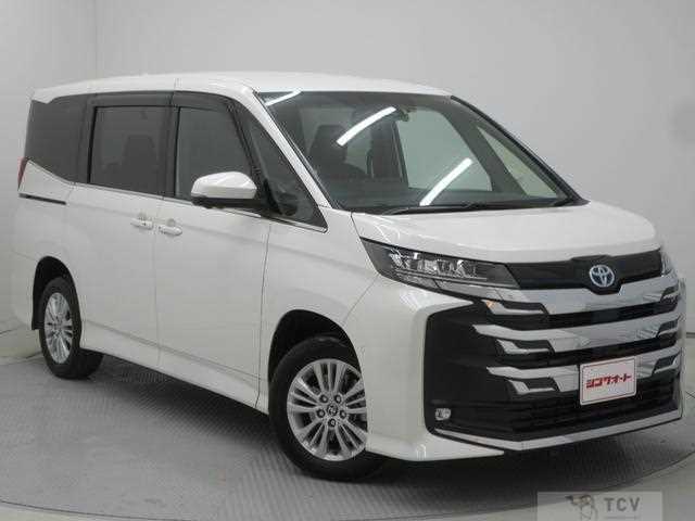 2025 Toyota Noah