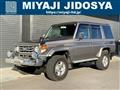 Toyota/Landcruiser 70