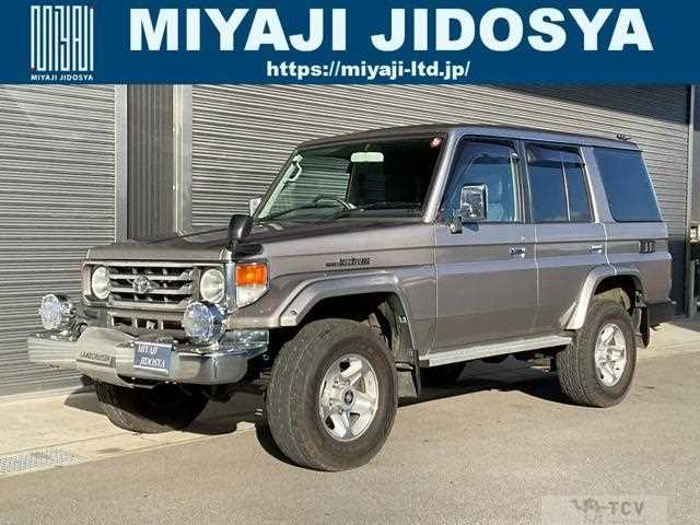 2003 Toyota Landcruiser 70