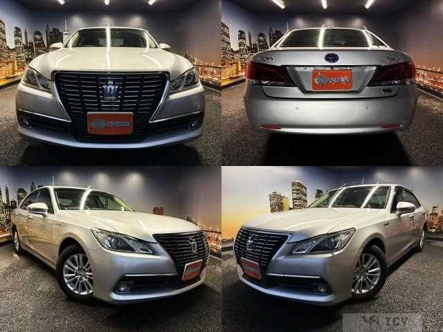 2013 Toyota Crown Hybrid