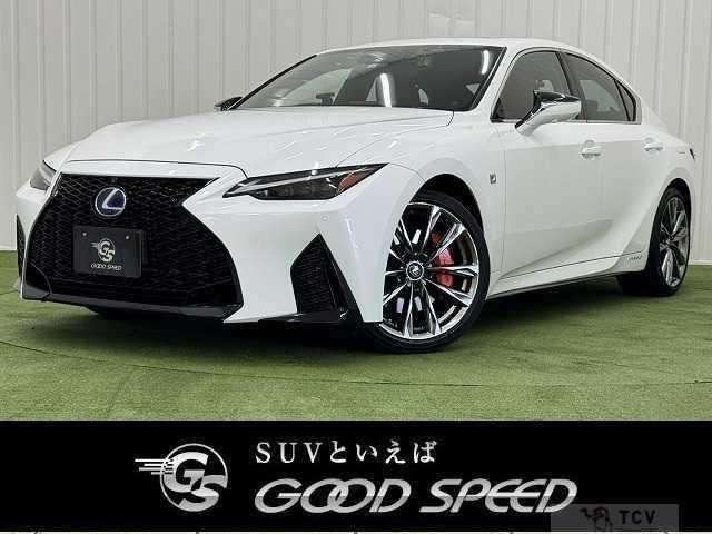2022 Lexus IS