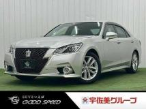 2013 Toyota Crown