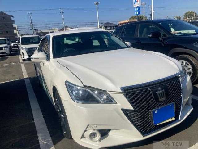 2013 Toyota Crown