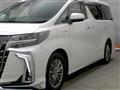 2020 Toyota Alphard Hybrid