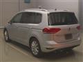 2018 Volkswagen Golf Touran