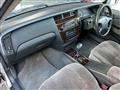 2003 Toyota Crown Sedan