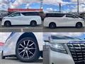 2015 Toyota Alphard Hybrid