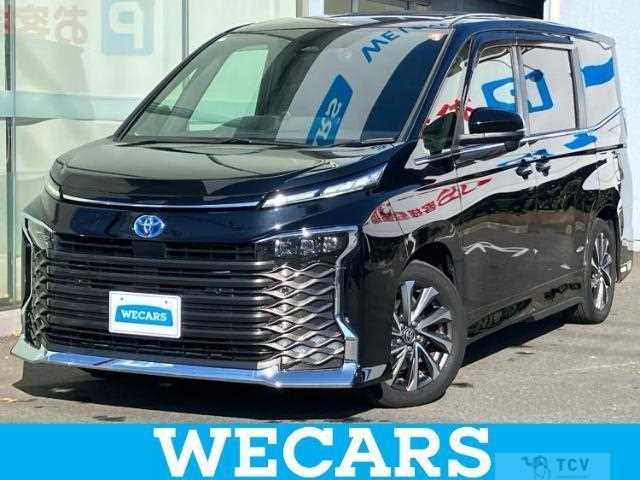2023 Toyota Voxy