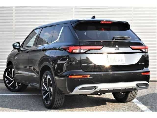 Mitsubishi Outlander 2024 — фото 3 купить в Москве