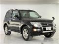 2015 Mitsubishi Pajero