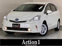 2013 Toyota PRIUS α