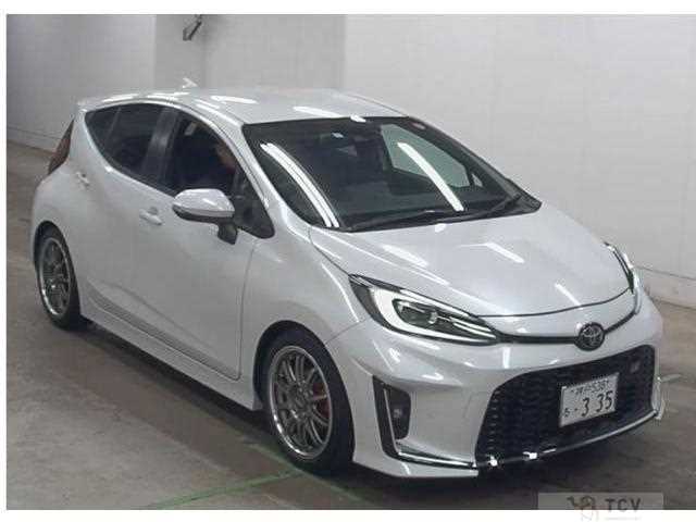 2023 Toyota AQUA