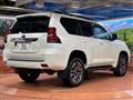 2023 Toyota Land Cruiser Prado