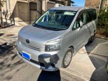 2009 Toyota Voxy