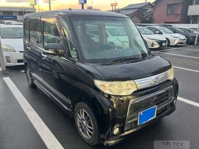 2011 Daihatsu Tanto