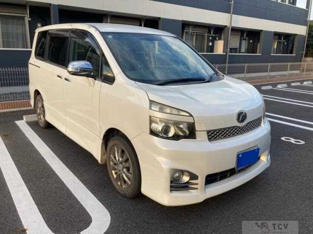 2011 Toyota Voxy