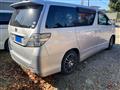 2010 Toyota Vellfire