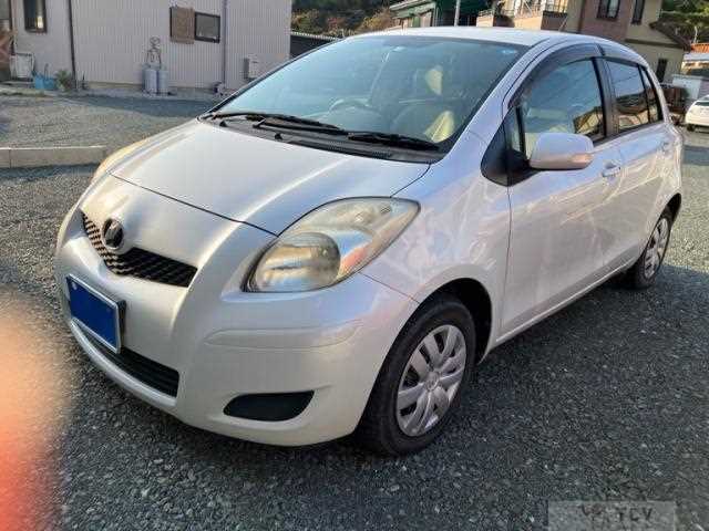 2010 Toyota Vitz