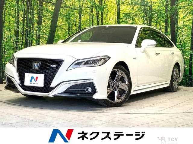 2018 Toyota Crown Hybrid