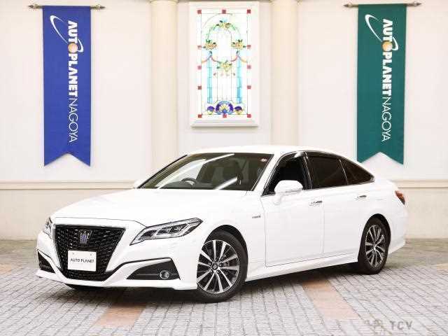2018 Toyota Crown Hybrid