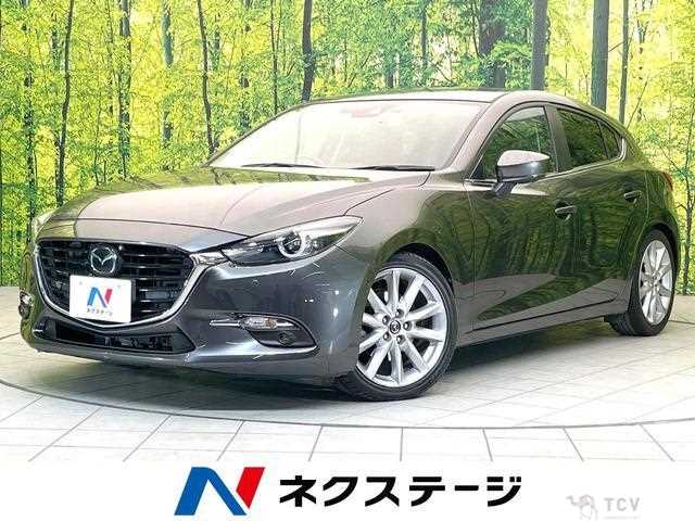 2017 Mazda Axela