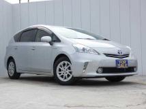 2011 Toyota PRIUS α