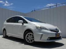 2013 Toyota PRIUS α