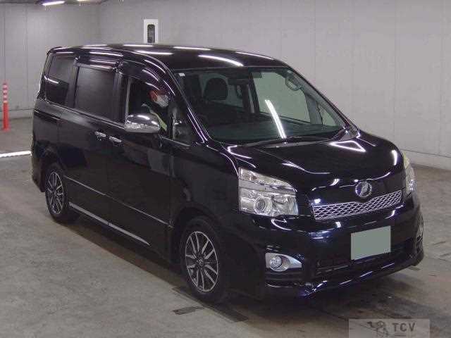 2013 Toyota Voxy