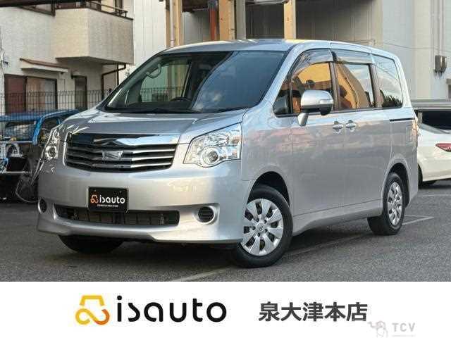 2012 Toyota Noah