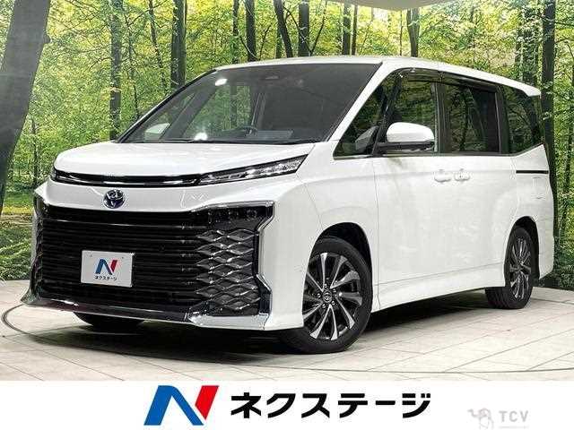 2023 Toyota Voxy