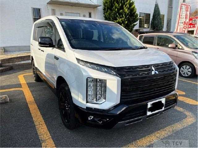 2023 Mitsubishi Delica D5