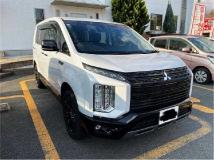 2023 Mitsubishi Delica D5