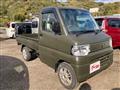 2013 Mitsubishi Minicab Truck