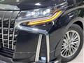 2022 Toyota Alphard Hybrid