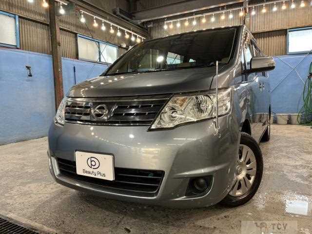 2010 Nissan Serena