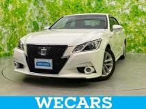 2014 Toyota Crown Hybrid