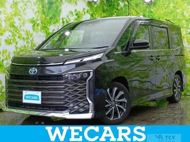 2022 Toyota Voxy