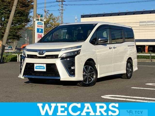 2021 Toyota Voxy
