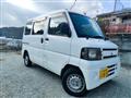 2010 Mitsubishi Minicab Van