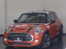 2018 BMW MINI