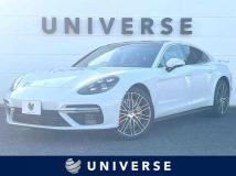 2017 Porsche Panamera