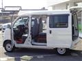 2016 Daihatsu Hijet Cargo
