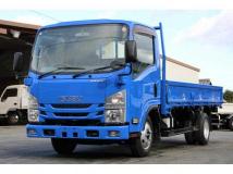2016 Isuzu Elf Truck
