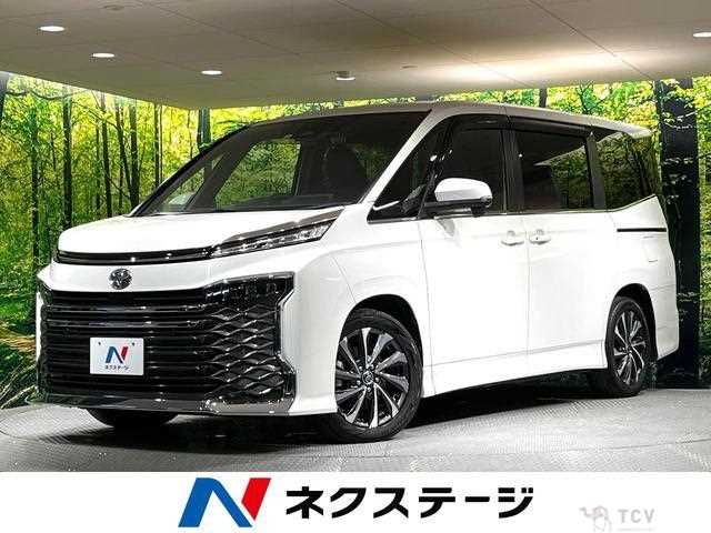 2022 Toyota Voxy